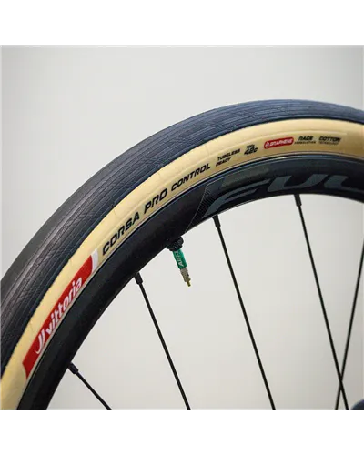 Vittoria Corsa Pro Control 28-622/700x28c G2.0 RF TLR Copertoncino Tubeless Cotone 320TPI, Nero/Tan