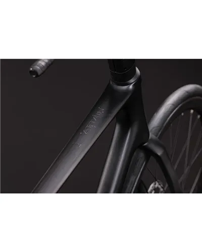 Cube Attain C:62 Race Shimano 105 12v, Carbon/Coalchrome (2027)