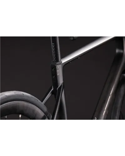 Cube Attain C:62 Race Shimano 105 12v, Carbon/Coalchrome (2027)
