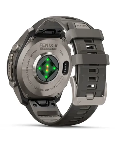 Garmin Fenix 9 Pro Solar inReach Cassa 47mm Orologio GPS Cardio Integrato, Titanium/Pebble Grey