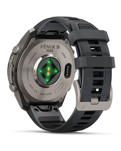 Garmin Fenix 9 Pro AMOLED inReach Cassa 47mm Orologio GPS Cardio Integrato, Titanio/Graphite Black
