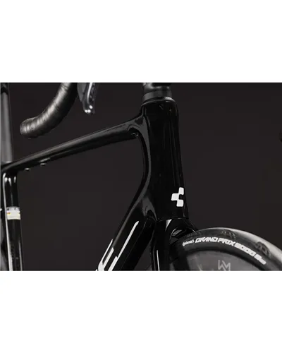 Cube Attain C:62 SLT Shimano Ultegra Di2 12sp, Carbon/White (2027)