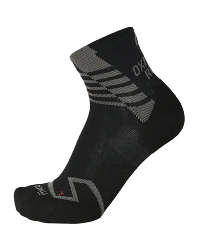 Mico Run Oxi-Jet Compression Light Weight Unisex Running Socks, Black