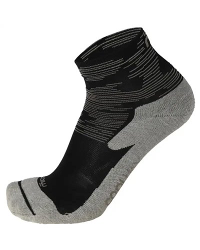 Mico Light Weight Odor Zero X-Static Unisex Trail Running Ankle Socks, Black/Fluo Yellow