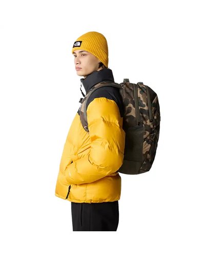 The North Face Jester Backpack 27.5 Liters, Utility Brown Camo Texture Print/New Taupe Green