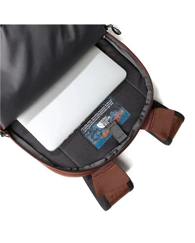 The North Face Borealis Backpack 28 Liters, Dark Oak/TNF Black