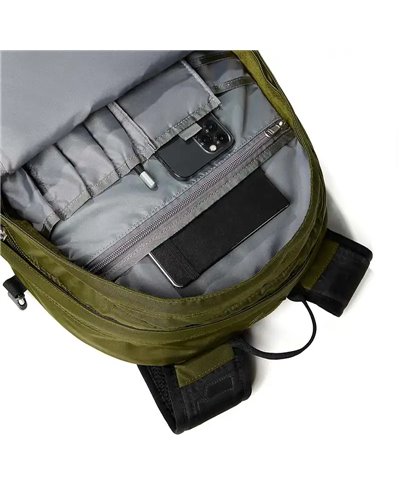 The North Face Borealis Classic Backpack 29 Liters, Forest Olive/TNF Black