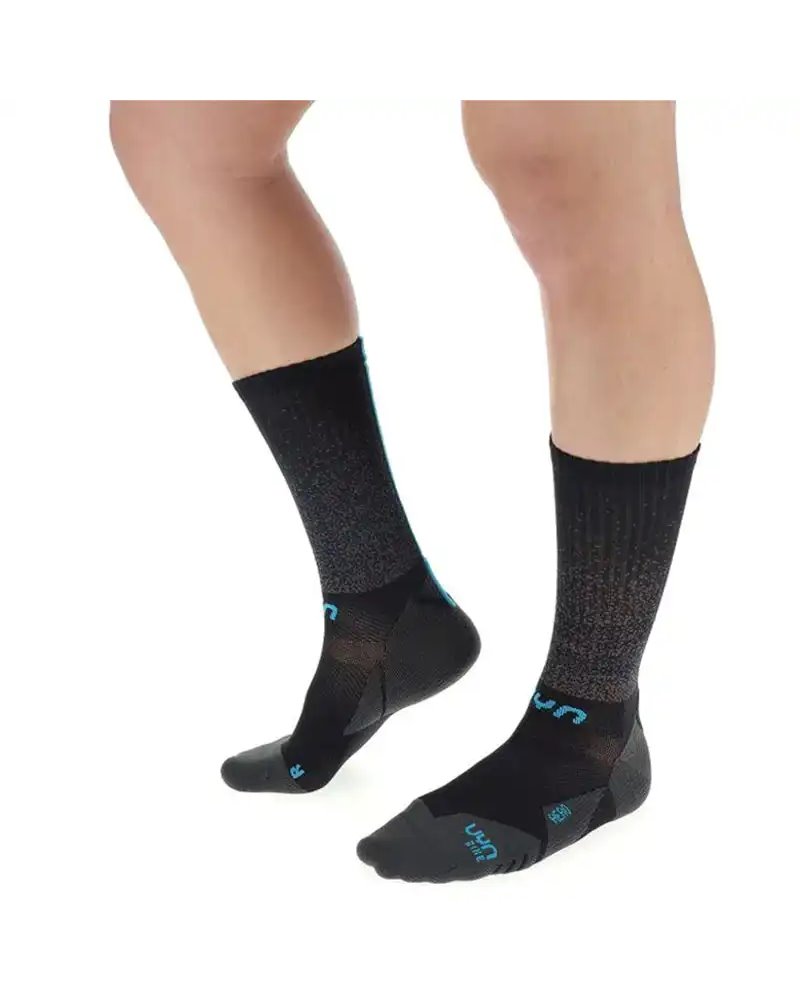 UYN Aero Men's Cycling Socks, Black/Turquoise