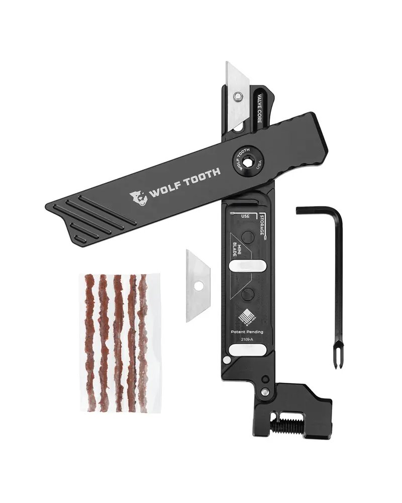 Wolf Tooth Multitool 8-Bit - Chainbraker, Tubeless Repair, Black