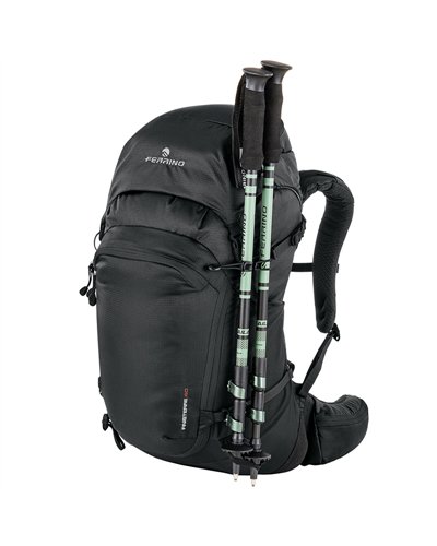 Ferrino Finisterre 40 Trekking Backpack, Black