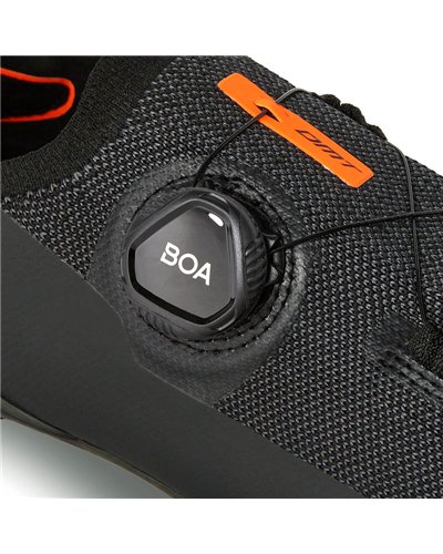 DMT KM30 Men's MTB XC/Marathon Cycling Shoes, Black/Black