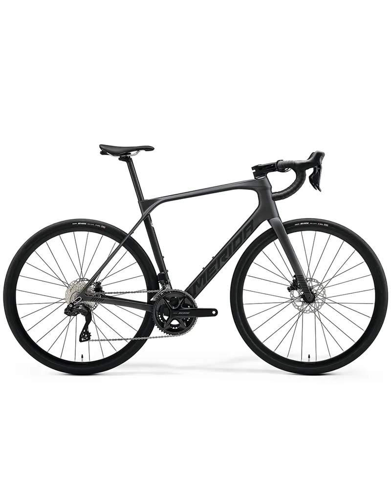 Merida Scultura Endurance 6000 II2 Size L Silk Dark Silver (Black) MY24