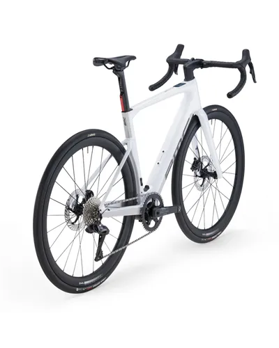 BMC Roadmachine 01 AMP One e-Bike Shimano Ultegra Di2 12sp - TQ-HPR60 360Wh, Metallic White MY26
