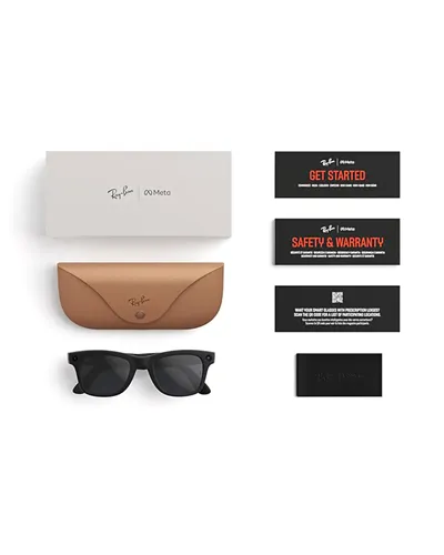 Ray-Ban Meta Wayfarer Gen2 AI Performance Glasses Polished Black/Clear-Graphite Green Transitions