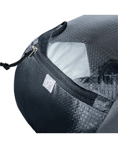 Deuter Race 8 Cycling Backpack, Black