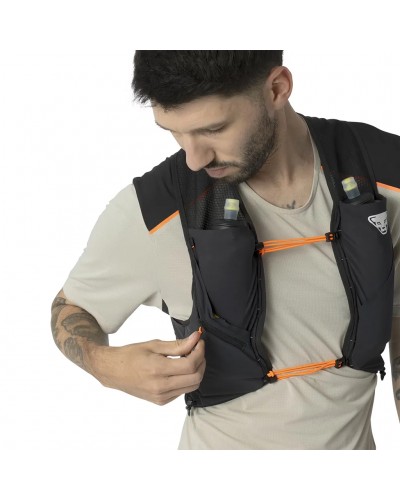 Dynafit Sky 4 Trail Running Vest, Black Out (2 500 ml Soft Flask Included)