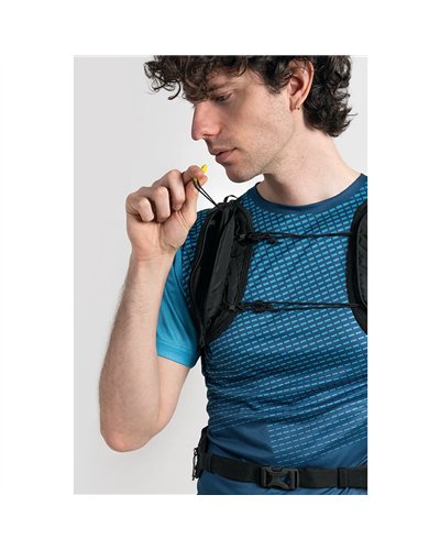 Ferrino Fastdry 20 Zaino Fast Hiking Idrico Compatibile, Nero