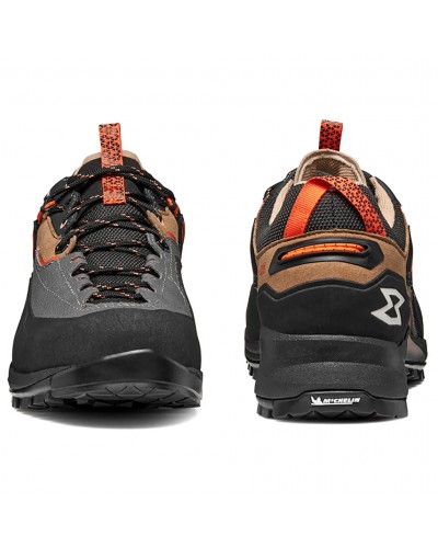 Garmont Akron GTX Gore-Tex Scarpe Avvicinamento Uomo, Dach Brown/Tango Red