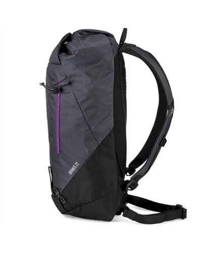 La Sportiva Granite 22 Mountaineering Backpack, Onyx/Black