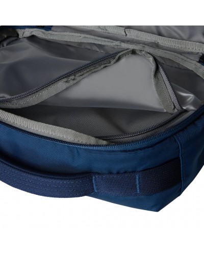 The North Face Base Camp Voyager Beauty Case, Shady Blue/Summit Navy