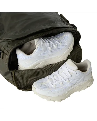 The North Face Base Camp Voyager - 42 Liters, New Taupe Green/TNF Black/NPF