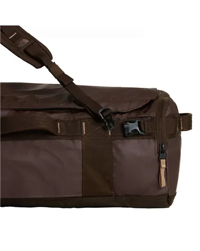 The North Face Base Camp Voyager - 32 Liters, Dark Chestnut/Garnet