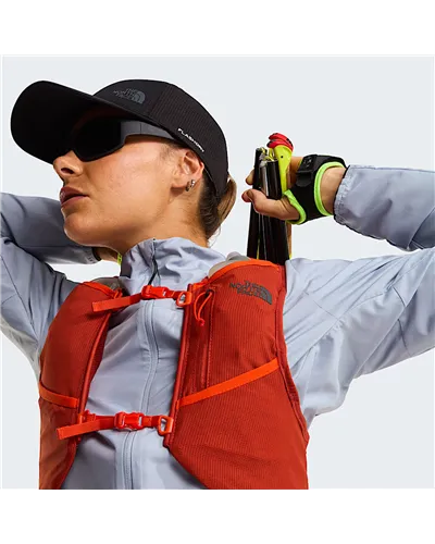 The North Face Sunriser 8 Gilet Idrico Running, Lava Red/Iron Clay (2 Soft Flask da 500 ml Incluse)
